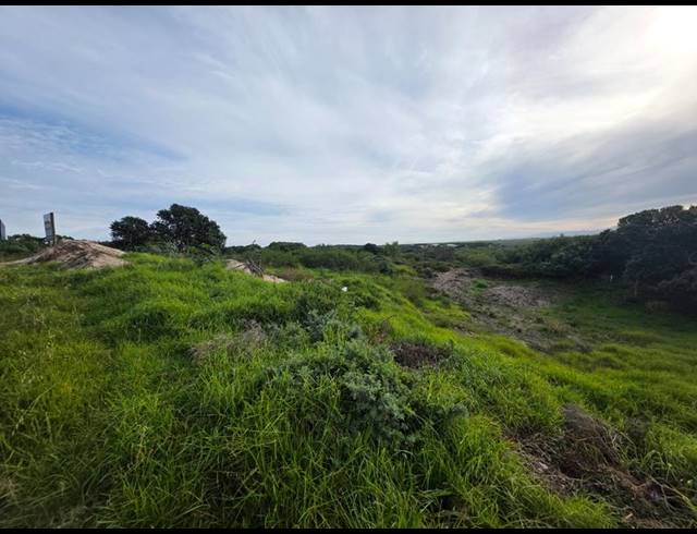 LAND FOR SALE IN PARADISE BEACH